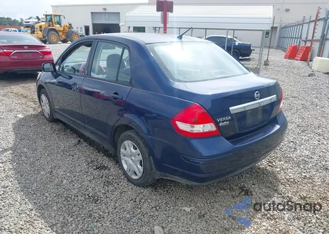 2011 Nissan Versa 1.8S из США, поврежденный, VIN 3N1BC1AP2BL408977